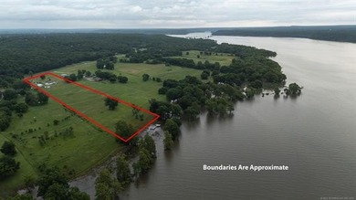 Discover the perfect blend of lake living, recreation, and - photo 31