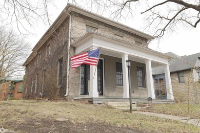 Mississippi River - Des Moines County Home For Sale in Burlington Iowa