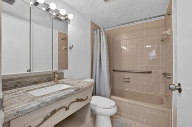 Beautifully renovated ground-floor condo in Palm Springs 2, a - photo 11