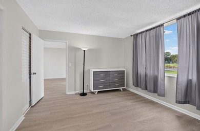 Beautifully renovated ground-floor condo in Palm Springs 2, a - photo 15