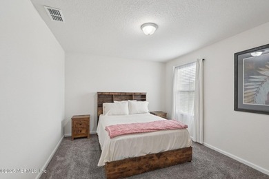 2.5% Assumable VA Loan! Beautifully maintained 5-bedroom, 2 - photo 21