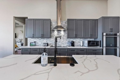 Welcome to this beautifully designed 4-bedroom, 2-bath home in - photo 23
