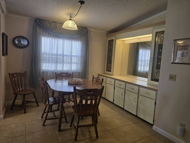 Waterfront living in Silver Dollar Golf and Trap Club, an - photo 23