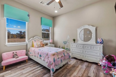 Welcome to this beautifully designed 4-bedroom, 2-bath home in - photo 33