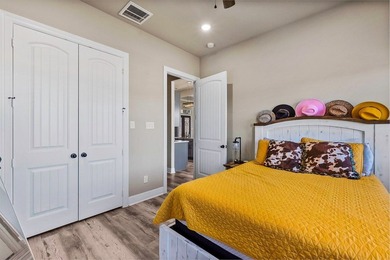 Welcome to this beautifully designed 4-bedroom, 2-bath home in - photo 35