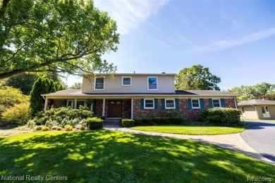 (private lake, pond, creek) Home Under Contract in Troy Michigan