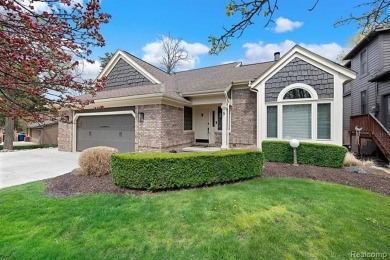 Lake Home For Sale in Waterford, Michigan