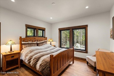 Welcome to this exquisite 2-year-old custom home, nestled in one - photo 36