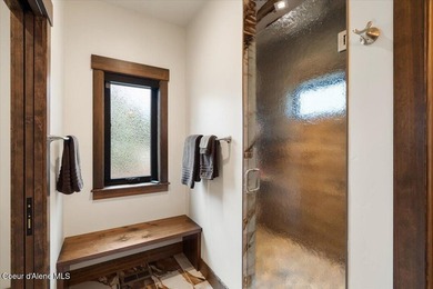 Welcome to this exquisite 2-year-old custom home, nestled in one - photo 39