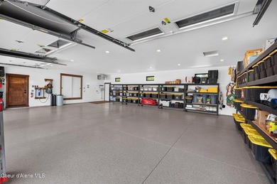 Welcome to this exquisite 2-year-old custom home, nestled in one - photo 49