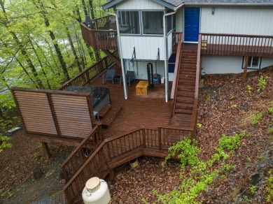 Lake Home For Sale in Bushkill, Pennsylvania