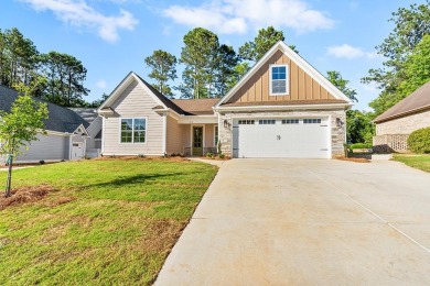 Lake Home For Sale in Ninety Six, South Carolina