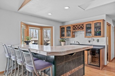 Why buy a place up north when you can live the lake lifestyle - photo 11