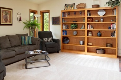 Turnkey Beaver Lake waterfront retreat with proven  income! - photo 13