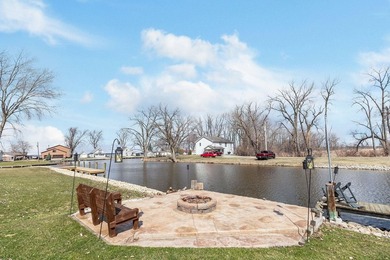 Why buy a place up north when you can live the lake lifestyle - photo 48