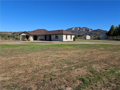 Lake Riverside  Home Sale Pending in Aguanga California