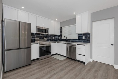 Discover this charming 3-bedroom, 2-bathroom single-family - photo 2