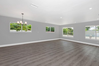 Discover this charming 3-bedroom, 2-bathroom single-family - photo 9