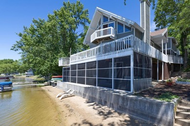 This 5-BD, 4-BA, 3,847-square-foot, 3-story home w/ 70 feet of - photo 3