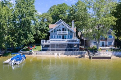 This 5-BD, 4-BA, 3,847-square-foot, 3-story home w/ 70 feet of - photo 4
