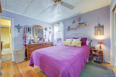 Welcome to this delightful 2-bedroom, 1-bath Upper-level corner - photo 16