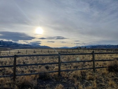 Buffalo Bill Reservoir Acreage For Sale in Cody Wyoming