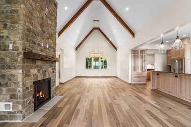 ** New Price ** Designed with both luxury and functionality in - photo 1
