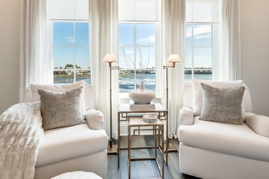 Spectacular lake-front estate, which has been meticulously - photo 34