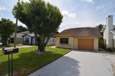 Lake Home For Sale in Winter Haven, Florida