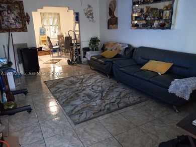 Excellent investment opportunity in Miami! Corner double size - photo 6