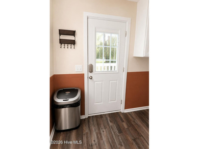 Ultimate Wilmington Freedom: Single-Level Living on 0.45 Acres - photo 18