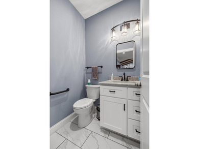 Experience the perfect blend of comfort, style, and country - photo 19