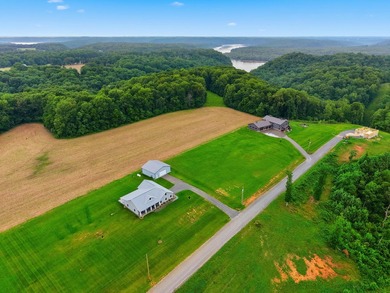 Experience the perfect blend of comfort, style, and country - photo 45