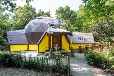 Griffy Lake Home For Sale in Bloomington Indiana