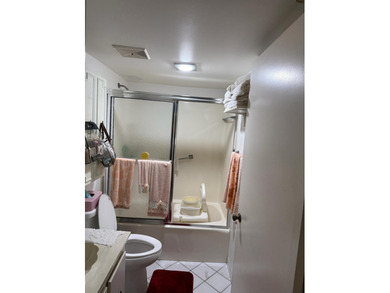 1ST FLOOR, LOVELY 2 BEDRM CONVERTIBLE, MOVE IN CONDITION, LIGHT - photo 11