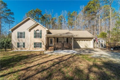 Lake Home For Sale in Lexington, North Carolina