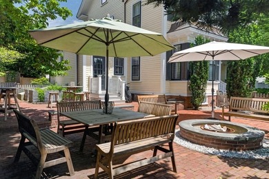 ***OFFER DEADLINE Tuesday 07/28 at 6:00PM*** Welcome to this - photo 33