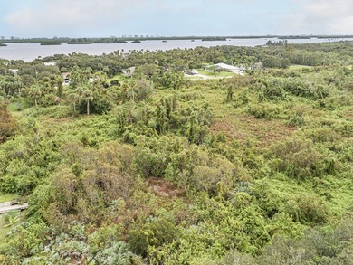 A hidden gem approximately one block to the river in convenient - photo 4