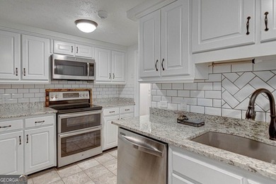 Welcome to 6101 River Rd, Apartment 5, a spacious two-story - photo 4