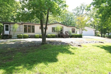 Lake Home For Sale in Benton, Kentucky