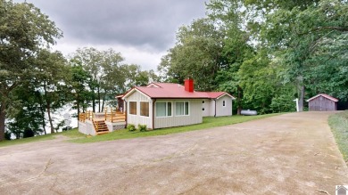 Lake Home For Sale in Cadiz, Kentucky