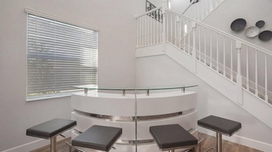 Welcome to this meticulously designed 5-bedroom, 4-bathroom - photo 7