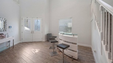 Welcome to this meticulously designed 5-bedroom, 4-bathroom - photo 8