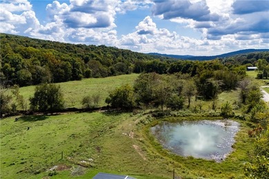 Turn-key egg farm on 21 acres. Property includes a fully - photo 3