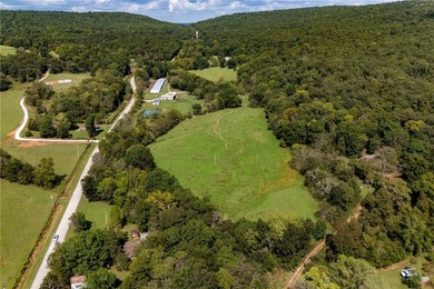 Turn-key egg farm on 21 acres. Property includes a fully - photo 4