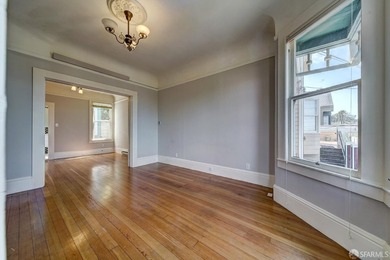 Set on Bernal Heights' North Slope, this updated duplex offers a - photo 34