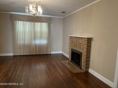 Move-in ready home that has been owned by one family possibly - photo 6