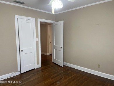 Move-in ready home that has been owned by one family possibly - photo 8