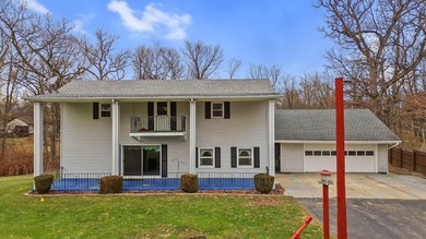 Cedar Lake - Lake County Home For Sale in Cedar Lake Indiana