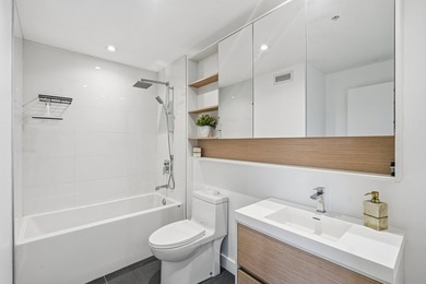 Rare corner unit 1 bedroom luxury condo located in the most - photo 4